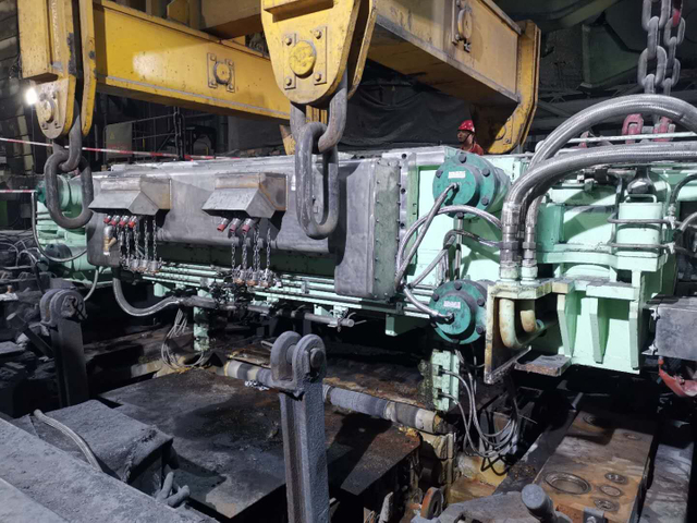 Agitateur électromagnétique multimode métallurgique MM-EMS dans la sidérurgie